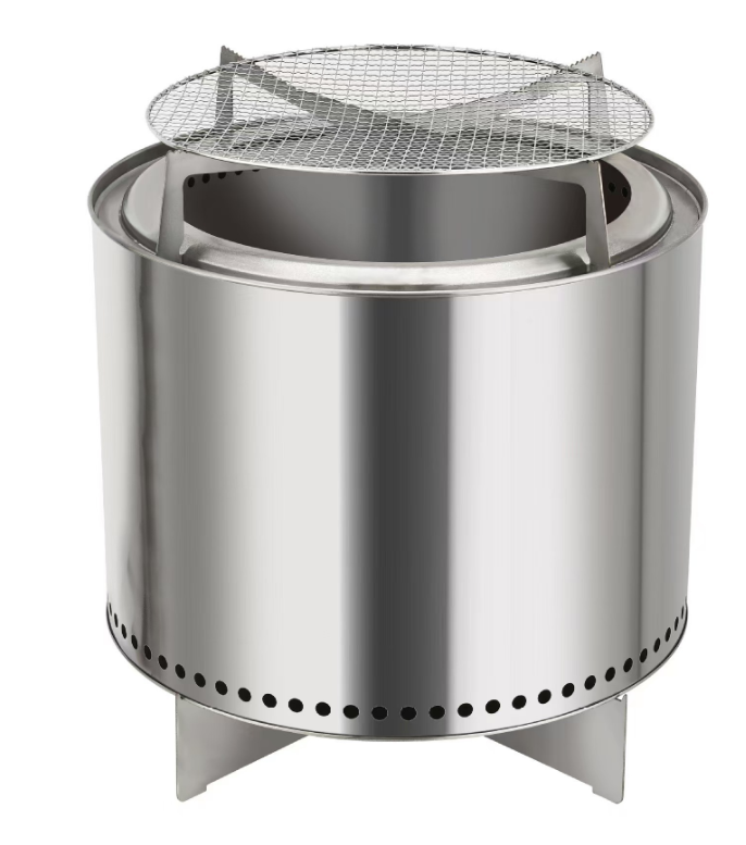 Ildsted for terrassen - rustfritt stål. For øyeblikket er grillrister inkludert.